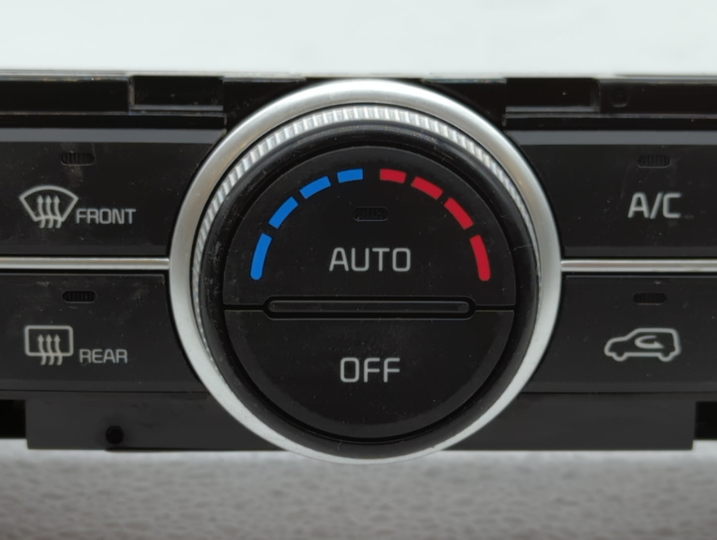 2017-2019 Kia Soul Climate Control Module Temperature AC/Heater Replacement P/N:97250-B2DQ1CA 97250-B2GQ1CA Fits OEM Used Au