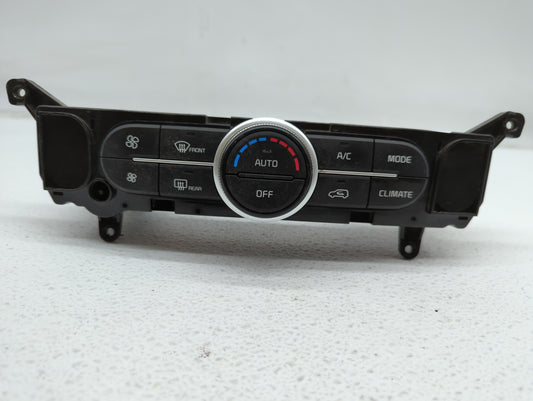 2017-2019 Kia Soul Climate Control Module Temperature AC/Heater Replacement P/N:97250-B2DQ1CA 97250-B2GQ1CA Fits OEM Used Au