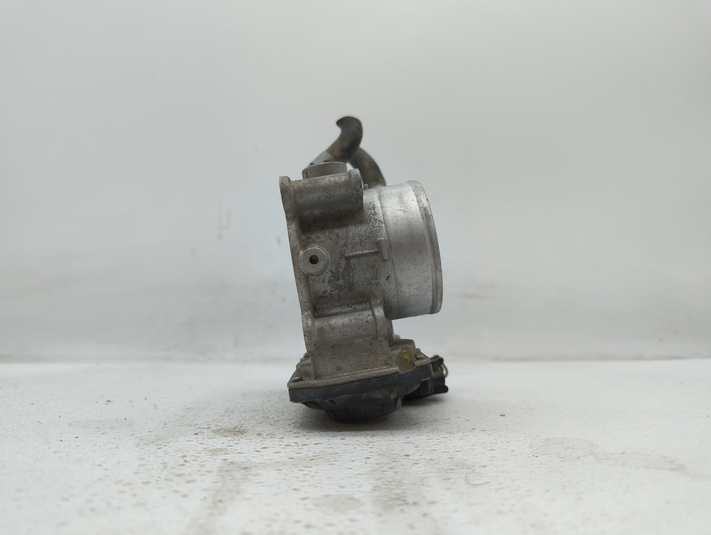 2014-2019 Kia Soul Throttle Body P/N:35100-2E000 1302150124, 35100-2E710 Fits Fits 2011 2012 2013 2014 2015 2016 2017 2018 2