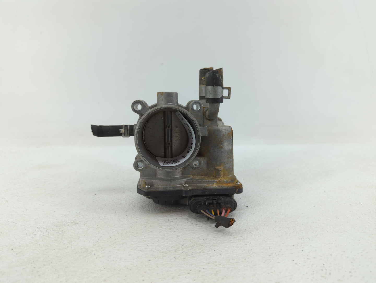 2012-2019 Kia Soul Throttle Body P/N:35100-2B300 Fits Fits 2012 2013 2014 2015 2016 2017 2018 2019 OEM Used Auto Parts - Oem