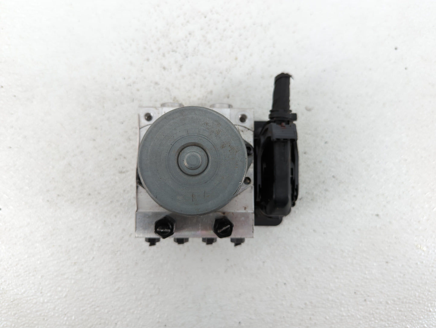 2017-2019 Kia Soul ABS Pump Control Module Replacement P/N:B2589-33540 58900-B2120, B2589-24540 Fits Fits 2017 2018 2019 OEM