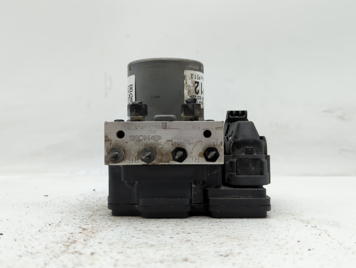 2017-2019 Kia Soul ABS Pump Control Module Replacement P/N:B2589-33540 58900-B2120, B2589-24540 Fits Fits 2017 2018 2019 OEM