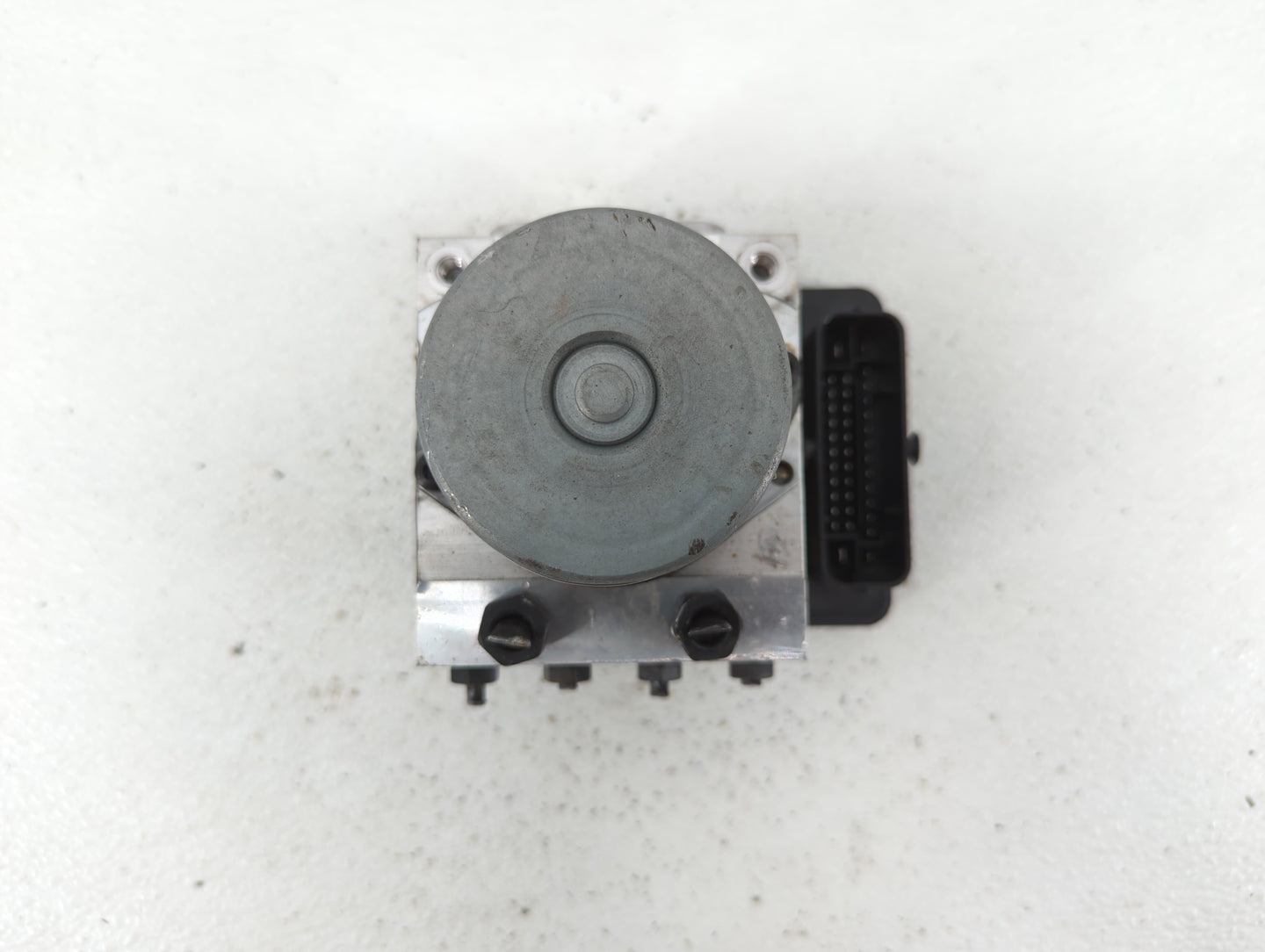 2017-2019 Kia Soul ABS Pump Control Module Replacement P/N:B2589-33540 58900-B2120, B2589-24540 Fits Fits 2017 2018 2019 OEM