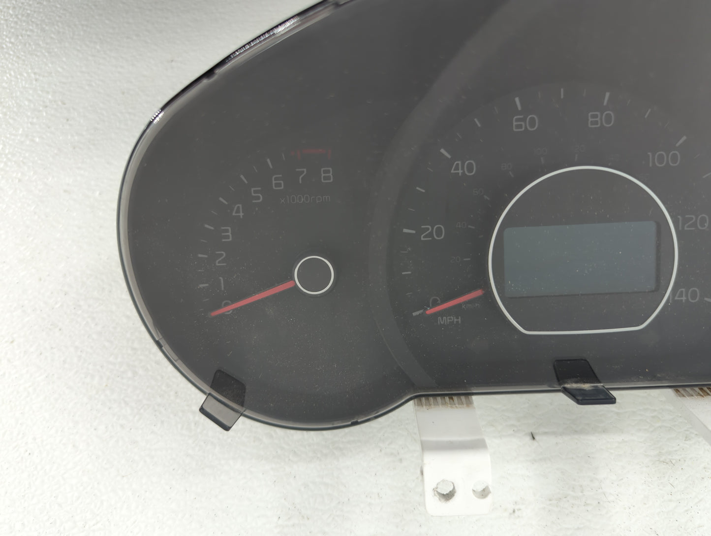 2017-2019 Kia Soul Instrument Cluster Speedometer Gauges P/N:94006-92720 94006-B2720 Fits Fits 2017 2018 2019 OEM Used Auto 