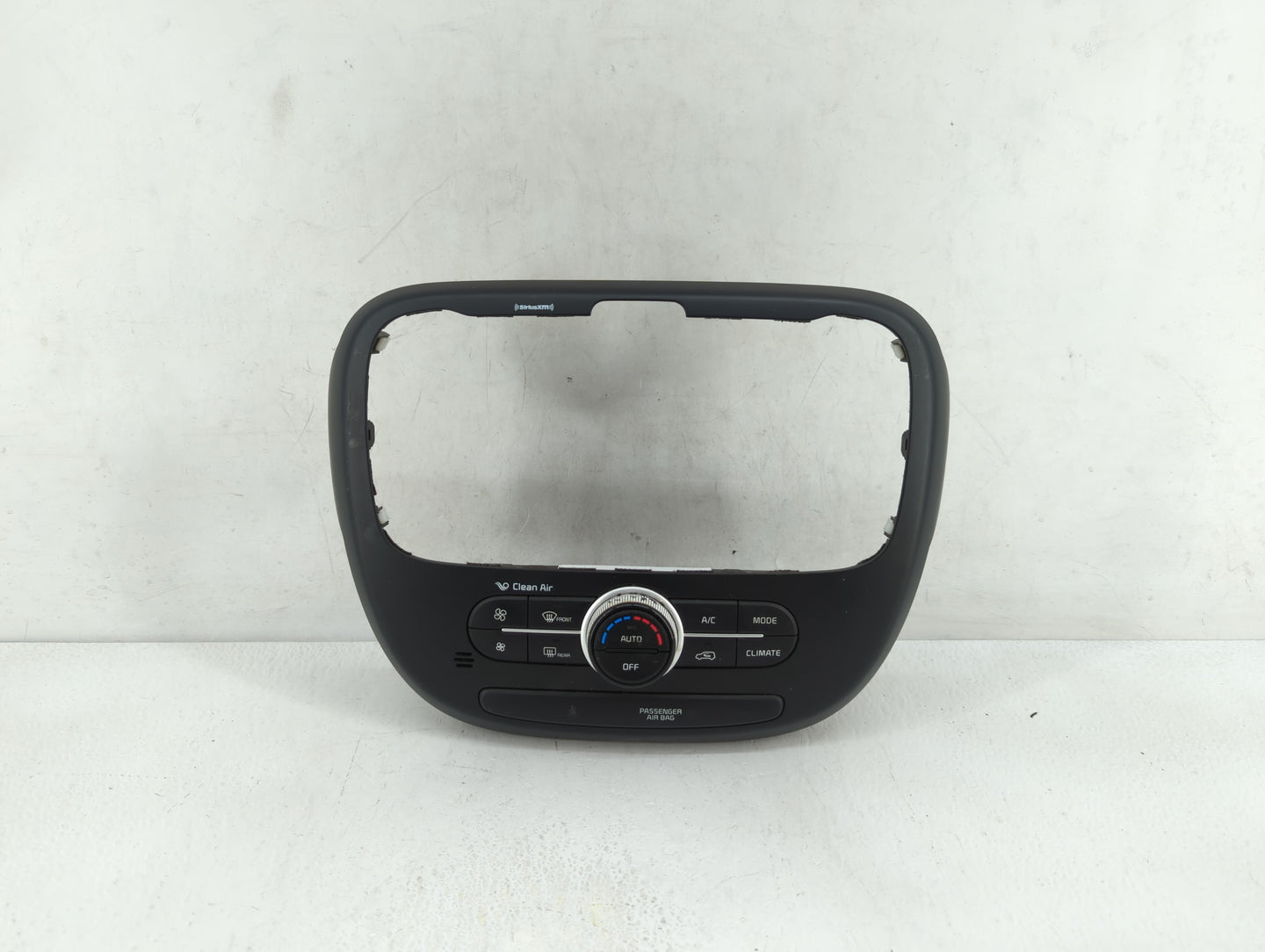 2017-2019 Kia Soul Climate Control Module Temperature AC/Heater Replacement P/N:97250-B2DQ1CA 97250-B2GQ1CA Fits OEM Used Au