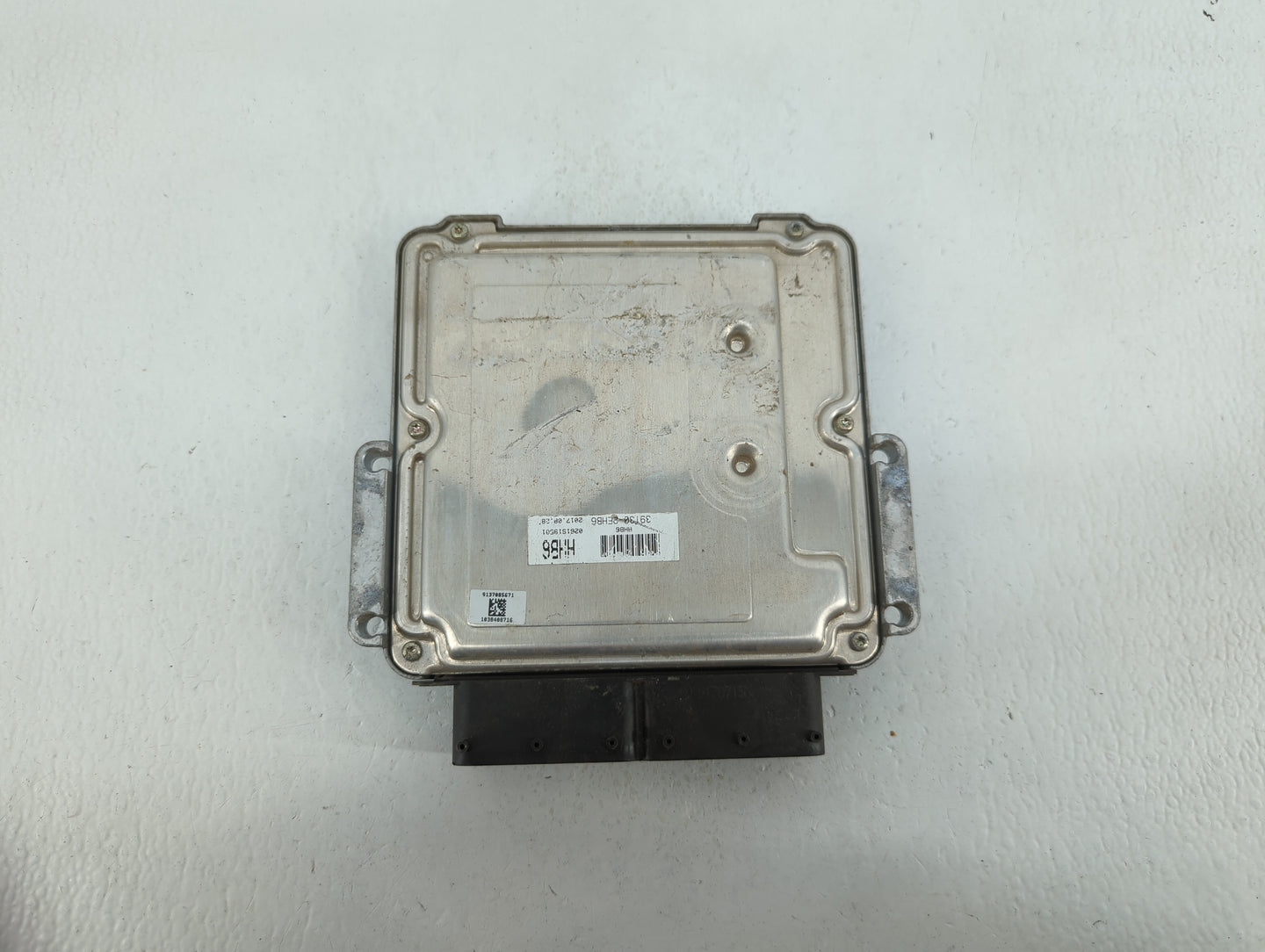 2017-2018 Kia Soul PCM Engine Control Computer ECU ECM PCU OEM P/N:39133-2EHB7 39133-2EHB6, 39132-2EHB2 Fits Fits 2017 2018 