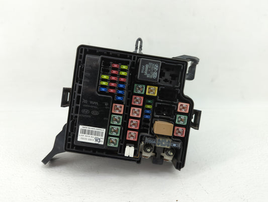 2017-2019 Kia Soul Fusebox Fuse Box Panel Relay Module P/N:91302B2120 Fits Fits 2017 2018 2019 OEM Used Auto Parts