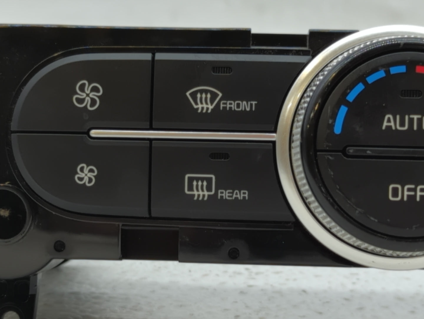 2017-2019 Kia Soul Climate Control Module Temperature AC/Heater Replacement P/N:97250-B2DQ1CA 97250-B2GQ1CA Fits OEM Used Au