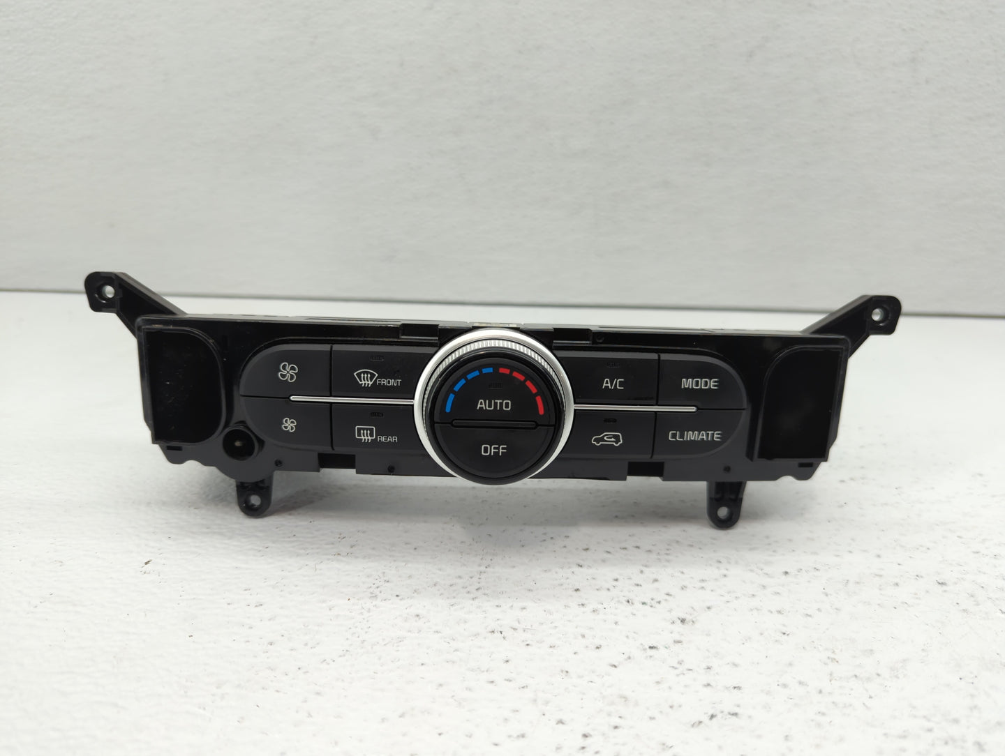 2017-2019 Kia Soul Climate Control Module Temperature AC/Heater Replacement P/N:97250-B2DQ1CA 97250-B2GQ1CA Fits OEM Used Au