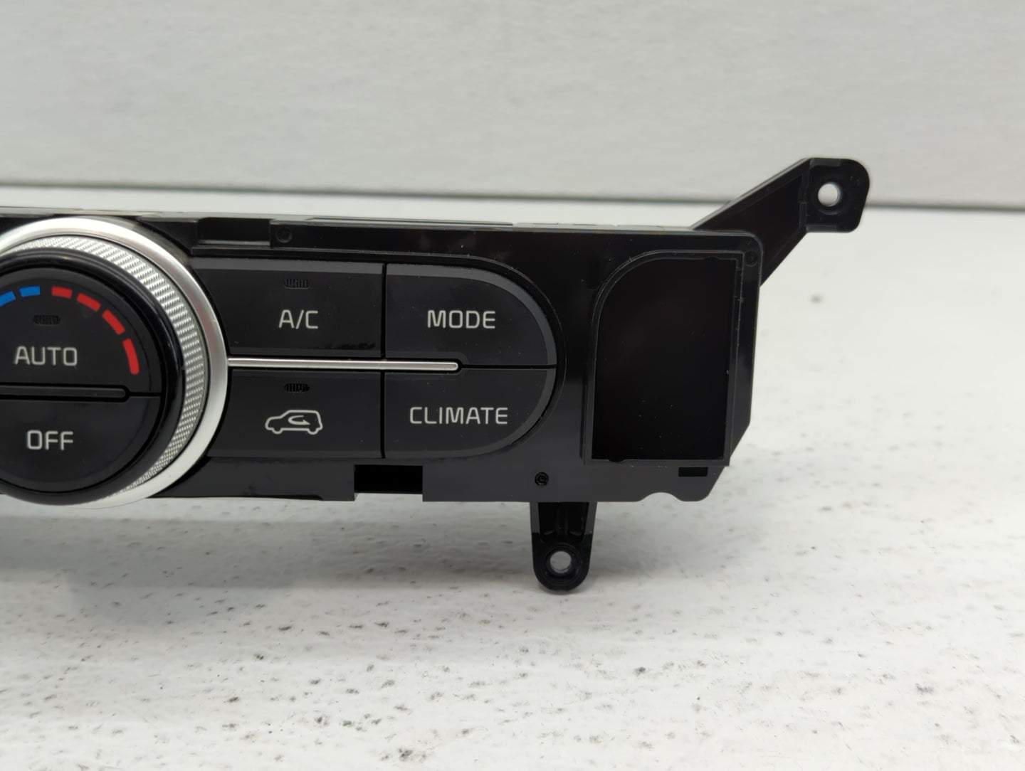 2017-2019 Kia Soul Climate Control Module Temperature AC/Heater Replacement P/N:97250-B2DQ1CA 97250-B2GQ1CA Fits OEM Used Au