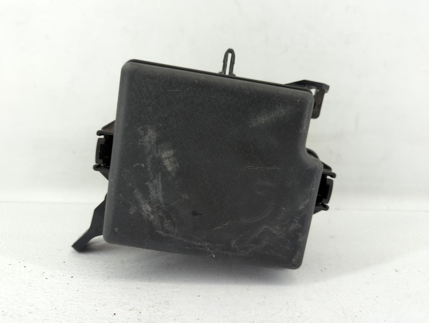 2017-2019 Kia Soul Fusebox Fuse Box Panel Relay Module P/N:91950-B2330 Fits Fits 2017 2018 2019 OEM Used Auto Parts - Oemuse