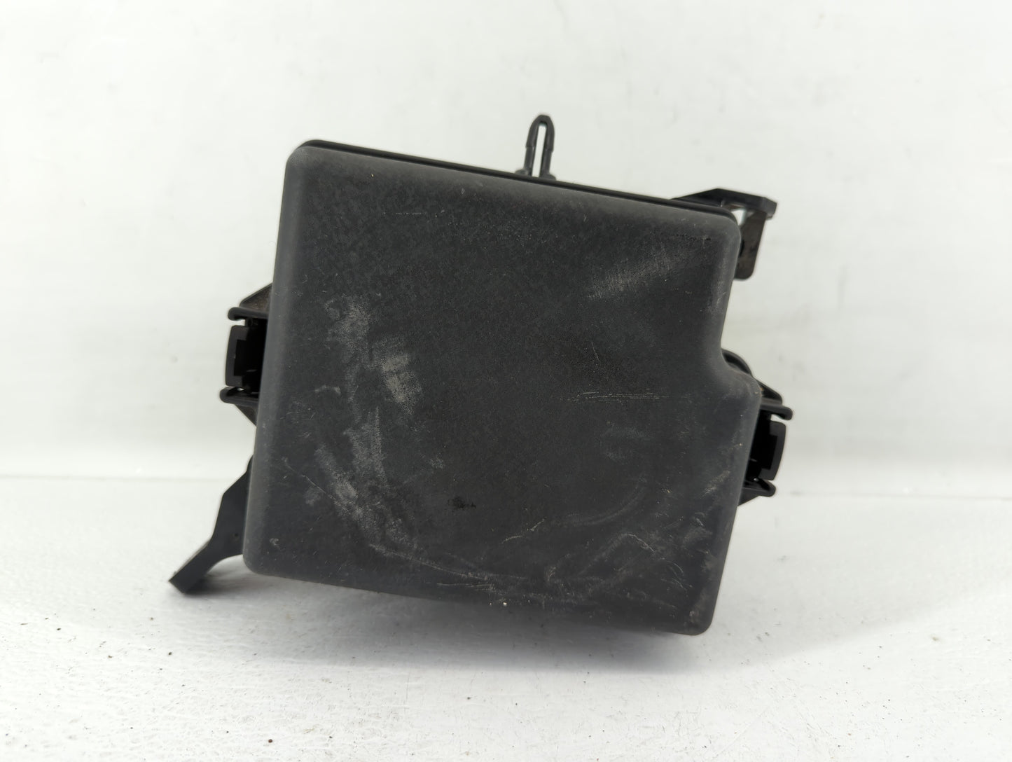 2017-2019 Kia Soul Fusebox Fuse Box Panel Relay Module P/N:91950-B2330 Fits Fits 2017 2018 2019 OEM Used Auto Parts - Oemuse