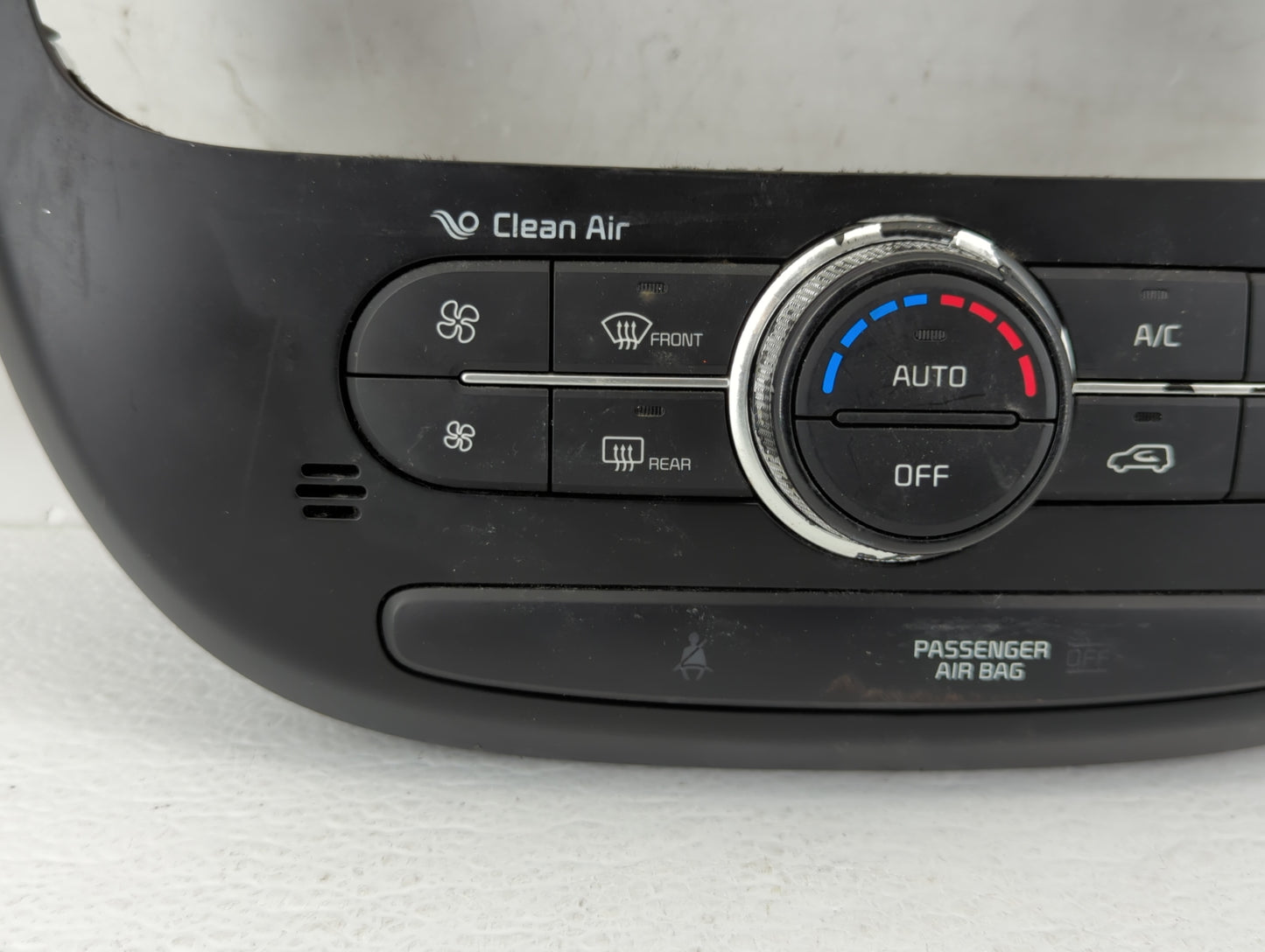 2017-2019 Kia Soul Climate Control Module Temperature AC/Heater Replacement P/N:97250-B2GQ1CA 97250-B2DQ1CA Fits OEM Used Au