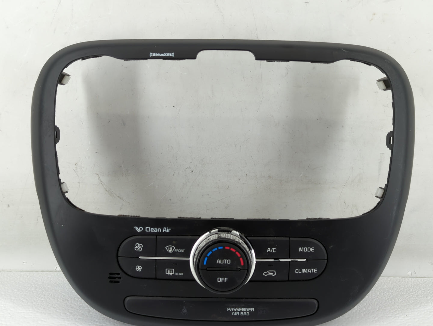 2017-2019 Kia Soul Climate Control Module Temperature AC/Heater Replacement P/N:97250-B2GQ1CA 97250-B2DQ1CA Fits OEM Used Au