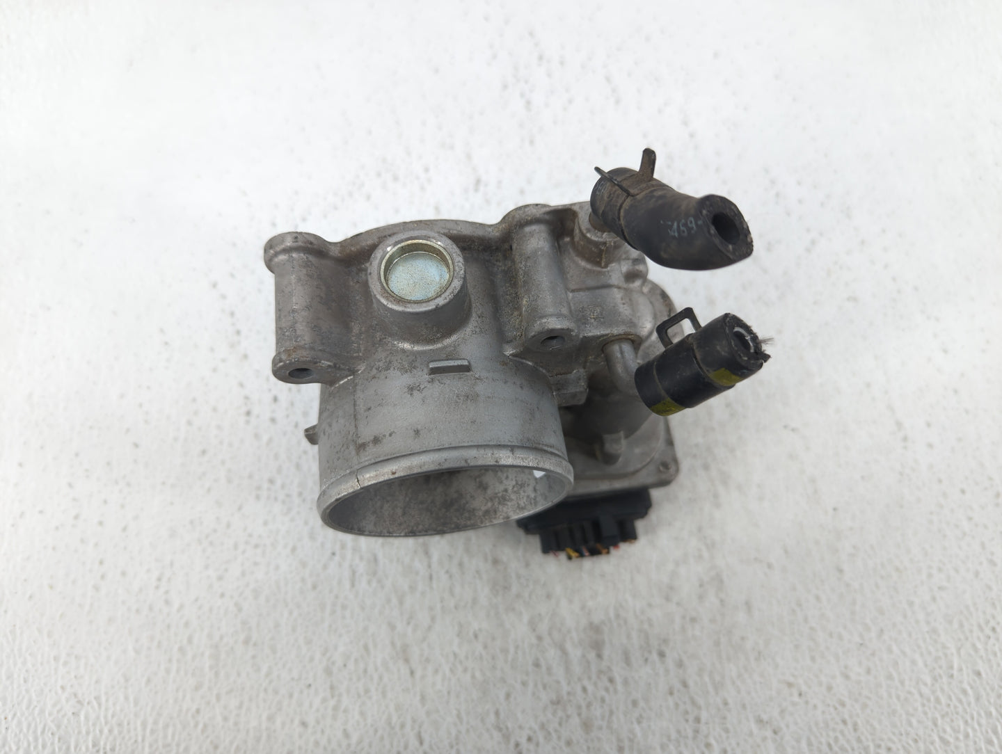 2014-2019 Kia Soul Throttle Body P/N:35100-2E000 35100-2E710 Fits Fits 2011 2012 2013 2014 2015 2016 2017 2018 2019 2020 202