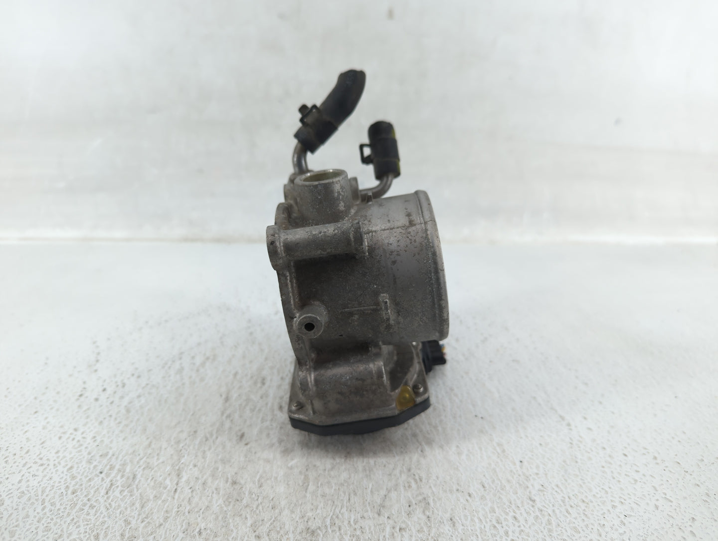 2014-2019 Kia Soul Throttle Body P/N:35100-2E000 35100-2E710 Fits Fits 2011 2012 2013 2014 2015 2016 2017 2018 2019 2020 202