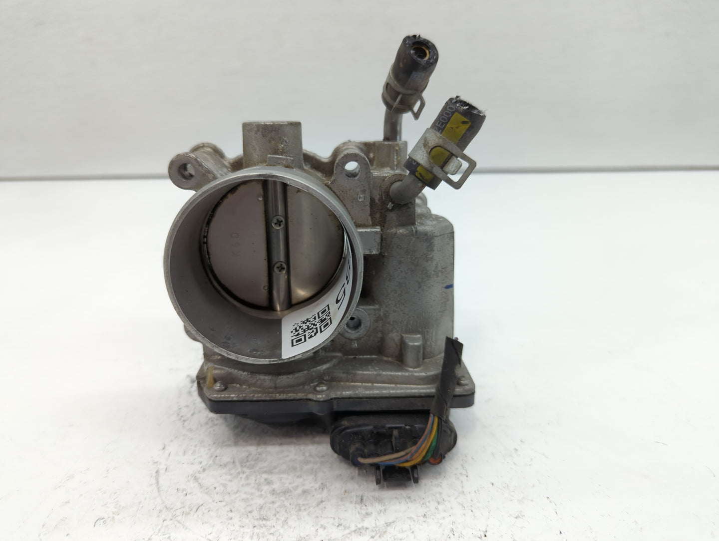 2014-2019 Kia Soul Throttle Body P/N:35100-2E000 Fits Fits 2011 2012 2013 2014 2015 2016 2017 2018 2019 2020 2021 OEM Used A