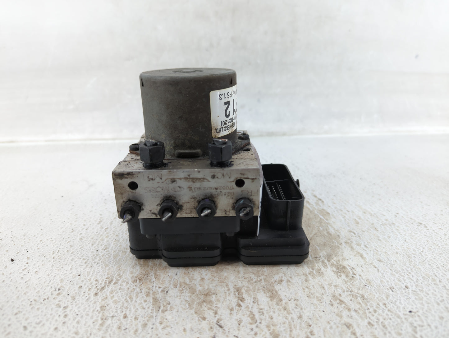 2017-2019 Kia Soul ABS Pump Control Module Replacement P/N:B2589-33540 61589-45200 Fits Fits 2017 2018 2019 OEM Used Auto Pa