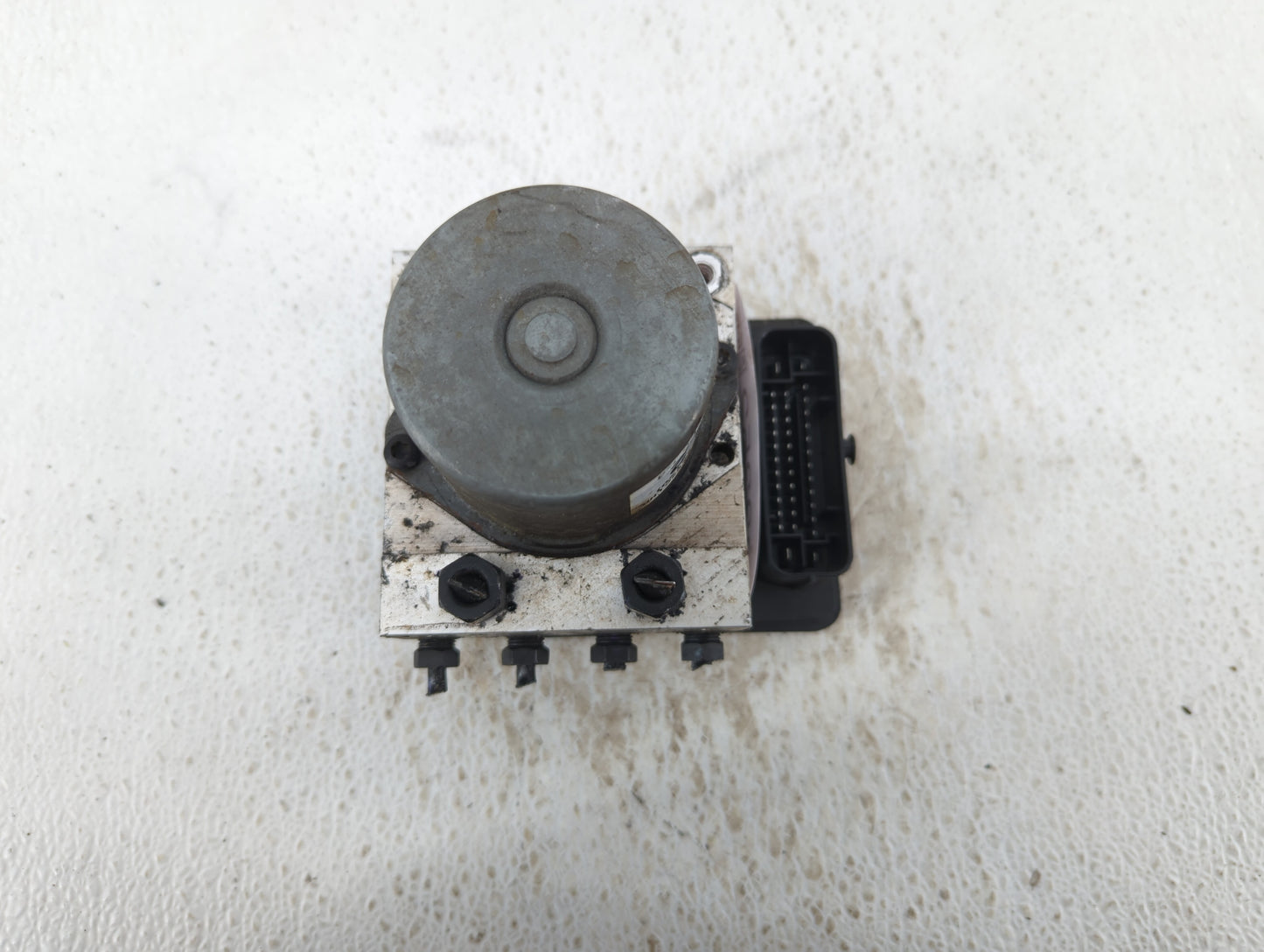 2017-2019 Kia Soul ABS Pump Control Module Replacement P/N:B2589-33540 61589-45200 Fits Fits 2017 2018 2019 OEM Used Auto Pa