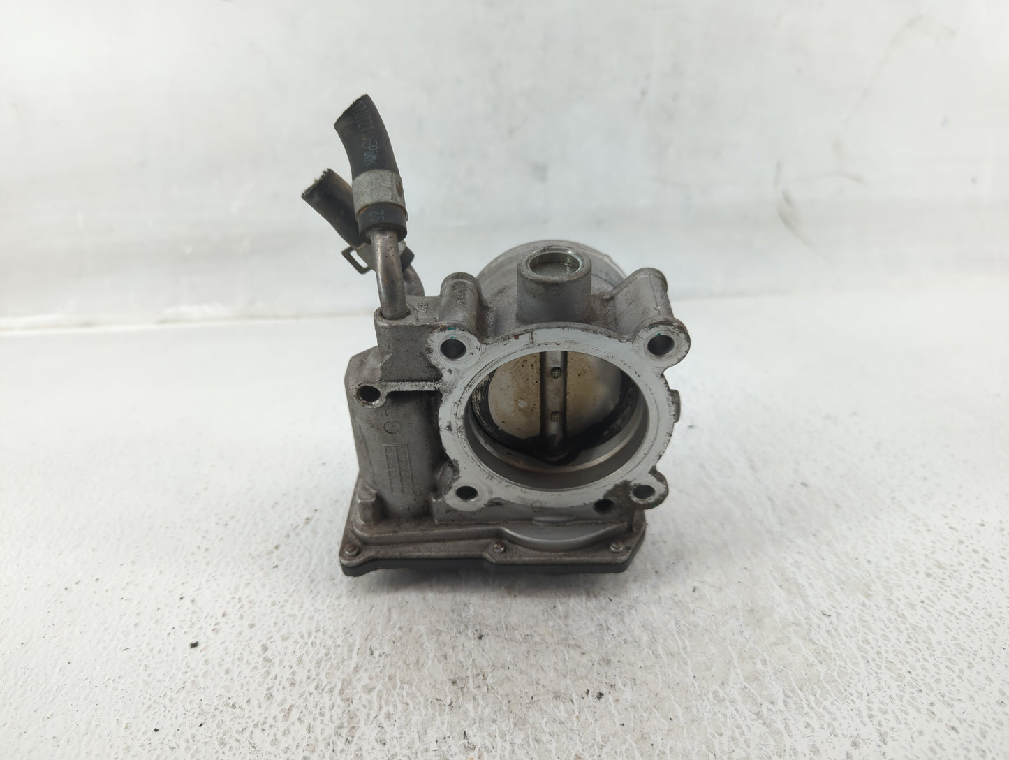 2014-2019 Kia Soul Throttle Body P/N:35100-2E000 Fits Fits 2011 2012 2013 2014 2015 2016 2017 2018 2019 2020 2021 OEM Used A