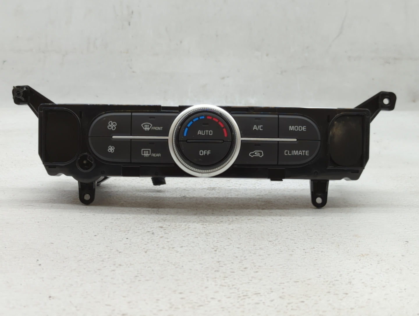2017-2019 Kia Soul Climate Control Module Temperature AC/Heater Replacement P/N:97250-B2GQ1CA 97250-B2DQ1CA Fits OEM Used Au