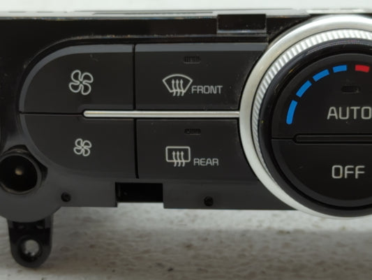 2017-2019 Kia Soul Climate Control Module Temperature AC/Heater Replacement P/N:97250-B2Q1CA Fits Fits 2017 2018 2019 OEM Used Auto Parts