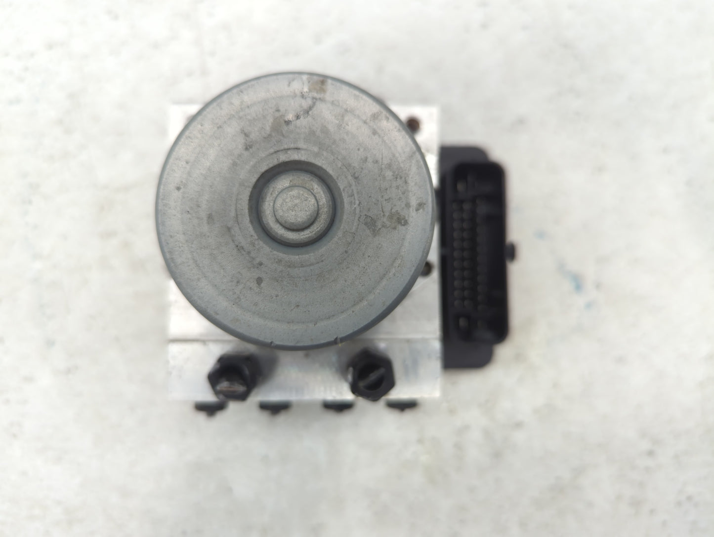 2017-2019 Kia Soul ABS Pump Control Module Replacement P/N:B2589-24540 Fits Fits 2017 2018 2019 OEM Used Auto Parts - Oemuse