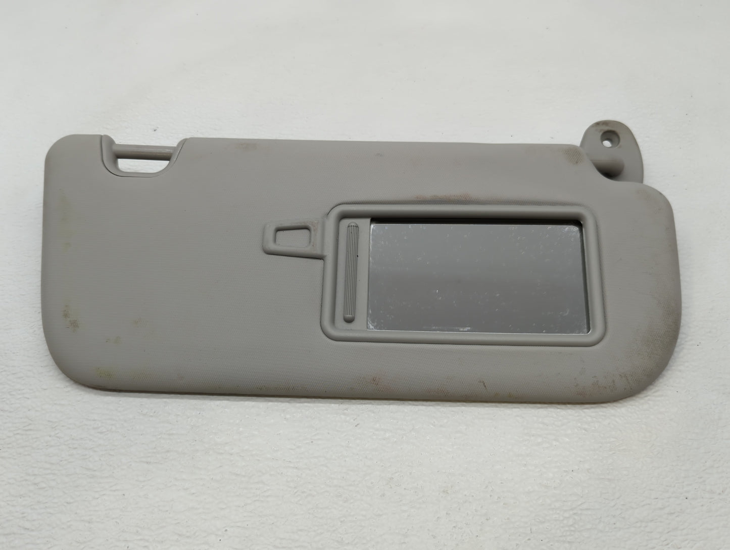 2014-2019 Kia Soul Sun Visor Shade Replacement Passenger Right Mirror Fits Fits 2014 2015 2016 2017 2018 2019 OEM Used Auto 