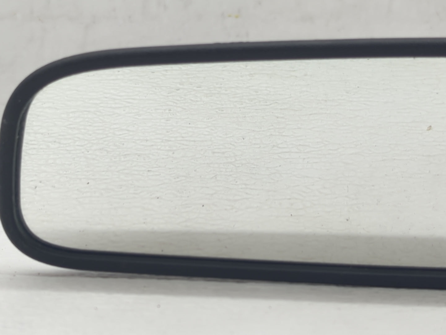 2010-2021 Kia Soul Interior Rear View Mirror Replacement OEM P/N:E4012143 Fits OEM Used Auto Parts - Oemusedautoparts1.com