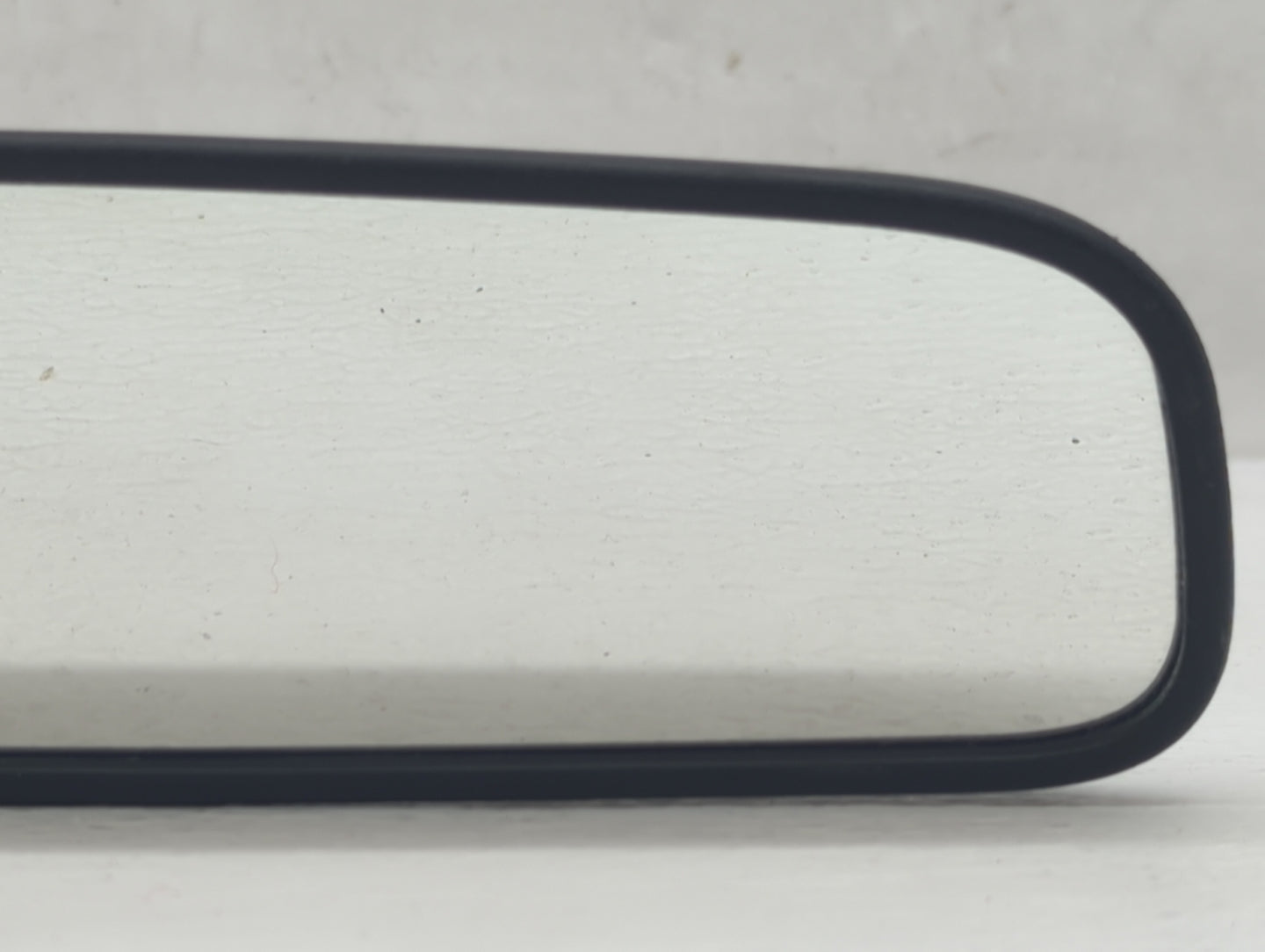 2010-2021 Kia Soul Interior Rear View Mirror Replacement OEM P/N:E4012143 Fits OEM Used Auto Parts - Oemusedautoparts1.com