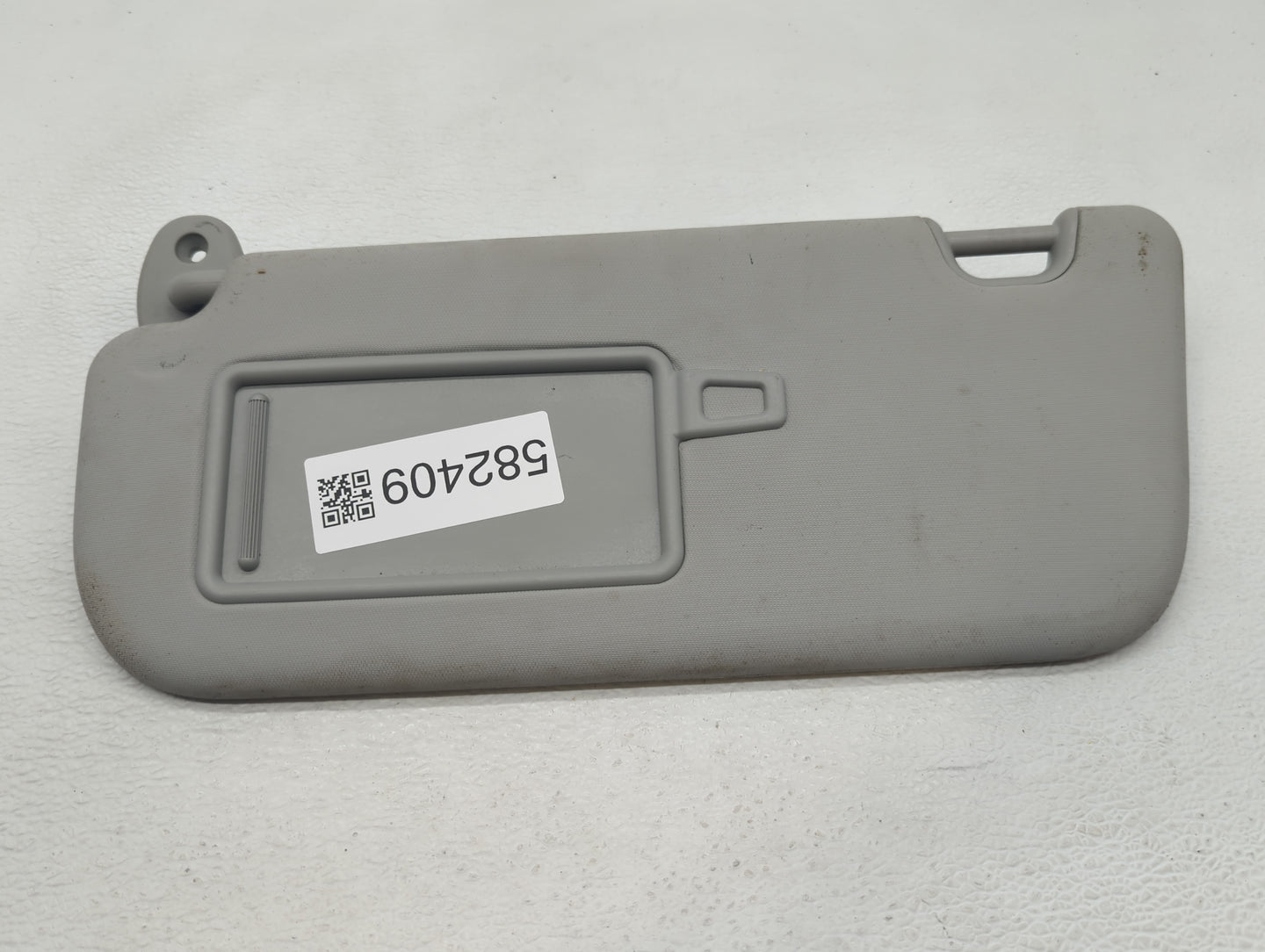 2014-2019 Kia Soul Sun Visor Shade Replacement Driver Left Mirror Fits Fits 2014 2015 2016 2017 2018 2019 OEM Used Auto Part