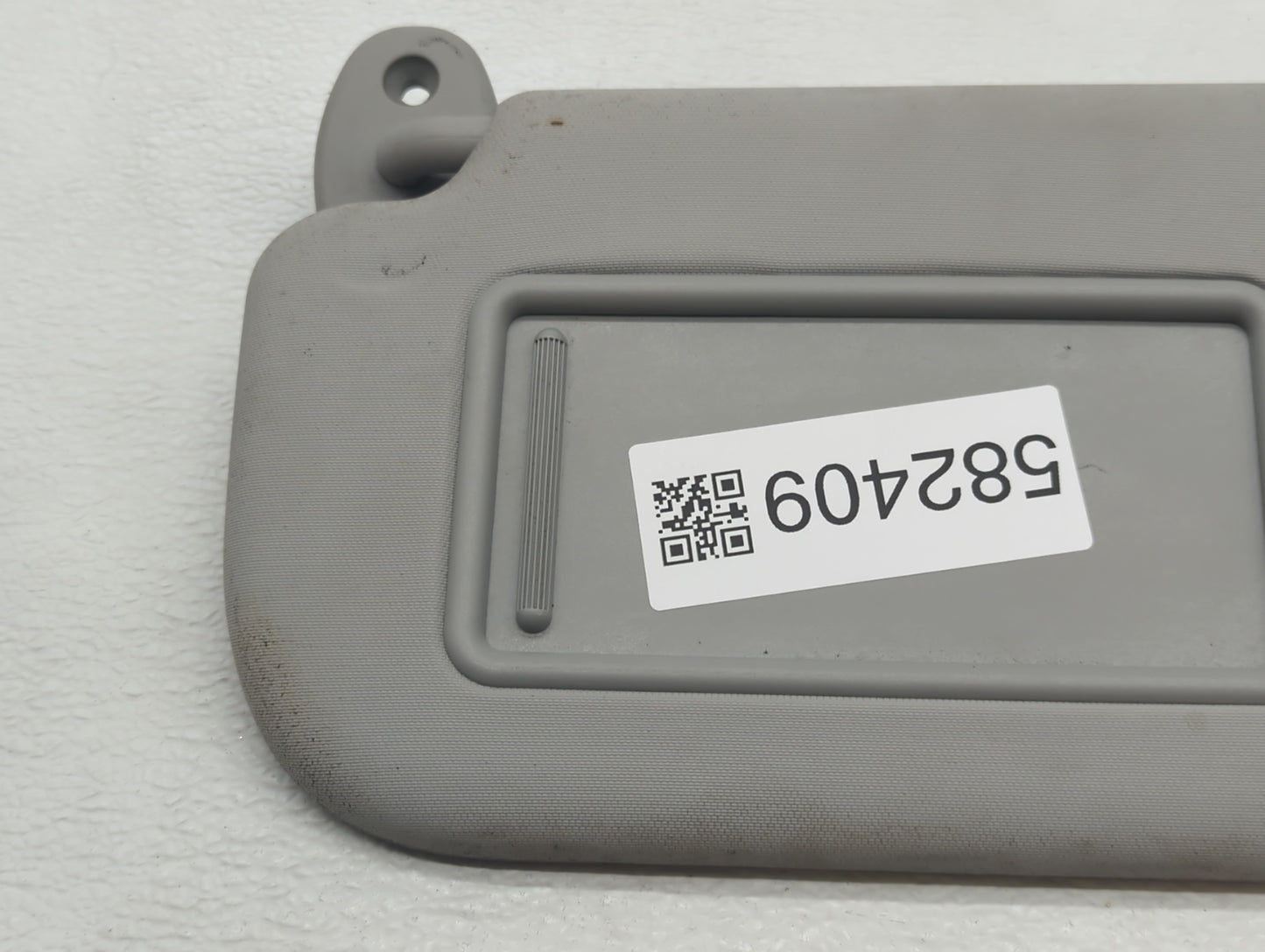 2014-2019 Kia Soul Sun Visor Shade Replacement Driver Left Mirror Fits Fits 2014 2015 2016 2017 2018 2019 OEM Used Auto Part