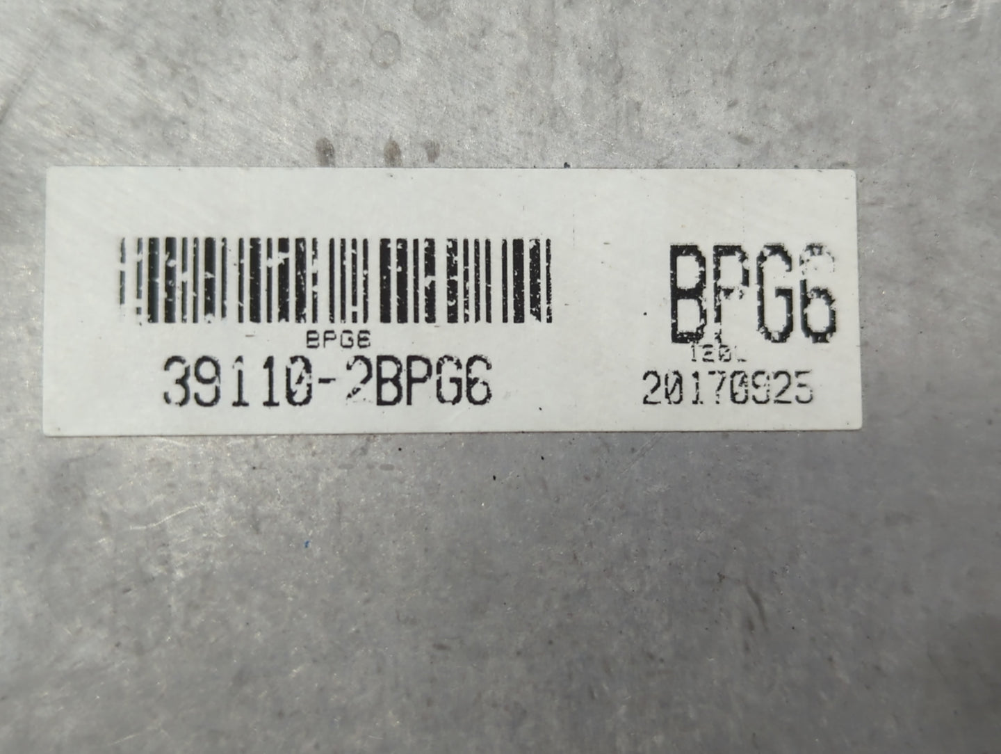 2017-2019 Kia Soul PCM Engine Control Computer ECU ECM PCU OEM P/N:39110-2BPG6 Fits Fits 2017 2018 2019 OEM Used Auto Parts 