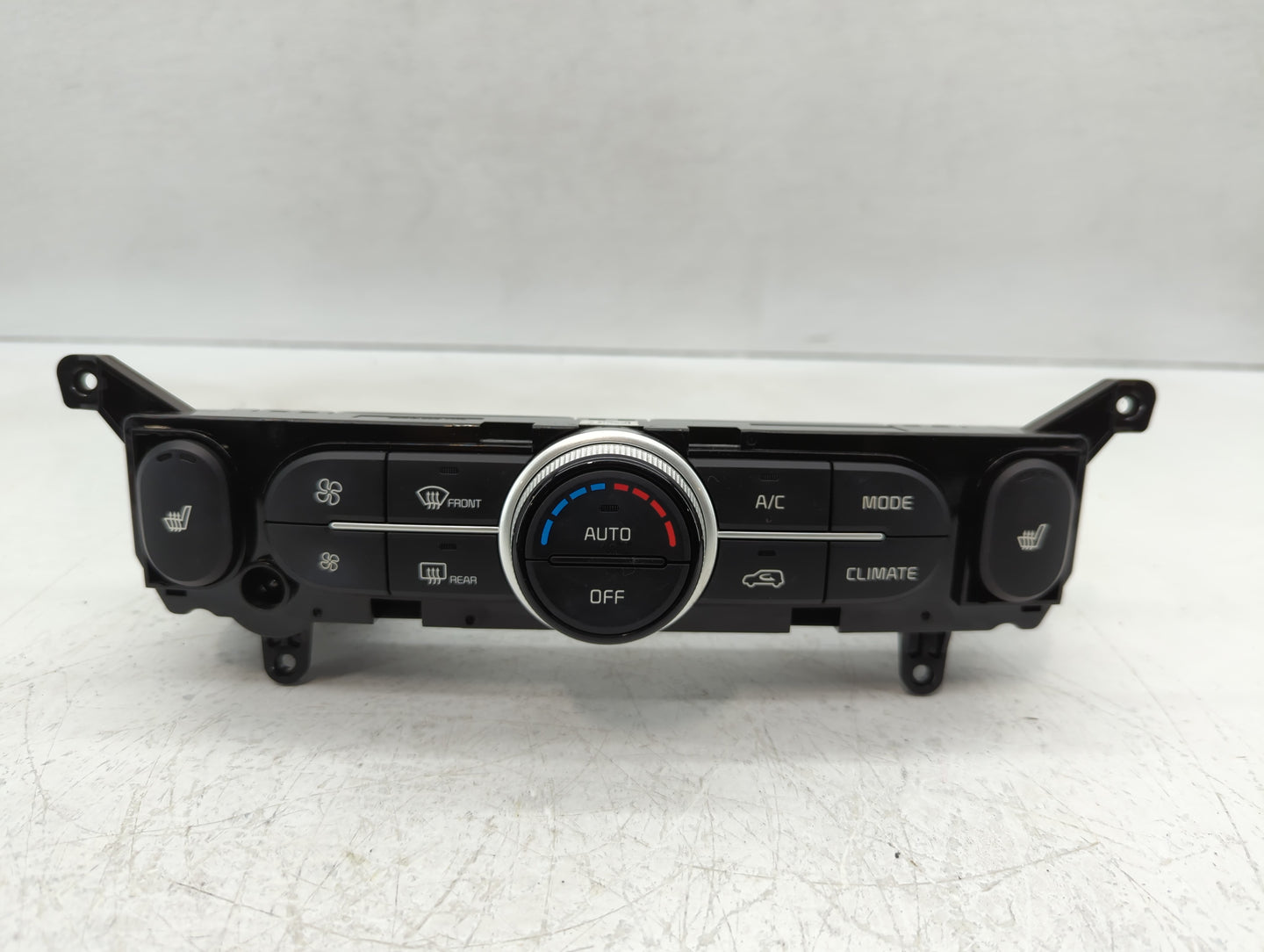 2017-2019 Kia Soul Climate Control Module Temperature AC/Heater Replacement P/N:97250-B2GR1CA Fits Fits 2017 2018 2019 OEM U