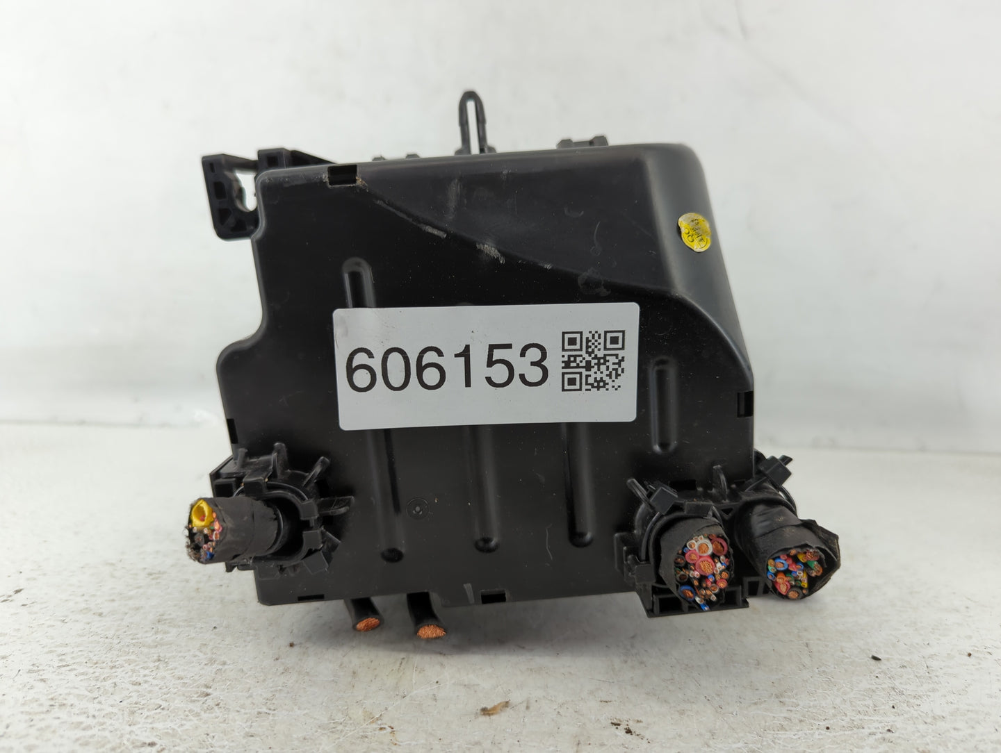 2017-2019 Kia Soul Fusebox Fuse Box Panel Relay Module P/N:91950-B2350 Fits Fits 2017 2018 2019 OEM Used Auto Parts - Oemuse