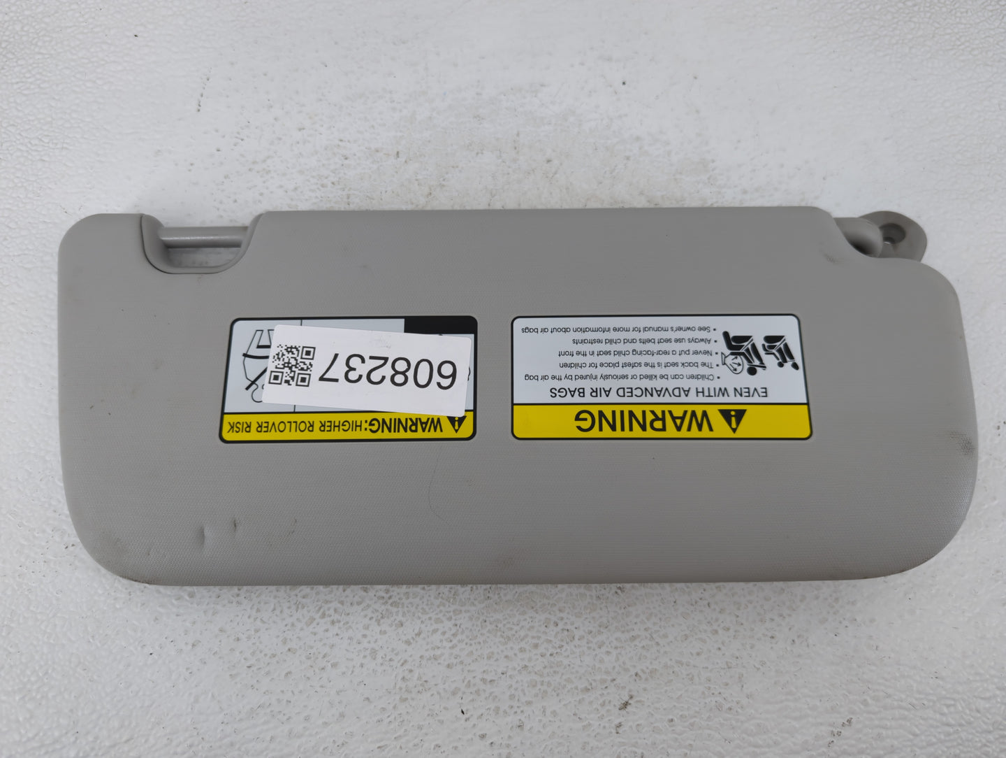 2014-2019 Kia Soul Sun Visor Shade Replacement Passenger Right Mirror Fits Fits 2014 2015 2016 2017 2018 2019 OEM Used Auto 