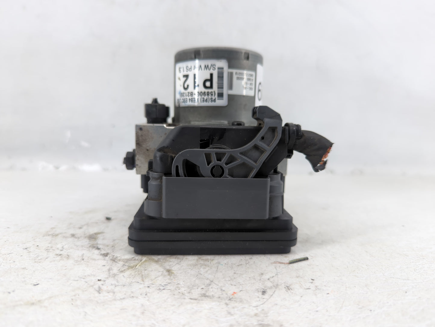 2017-2019 Kia Soul ABS Pump Control Module Replacement P/N:B2589-24540 Fits Fits 2017 2018 2019 OEM Used Auto Parts - Oemuse