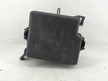 2017-2019 Kia Soul Fusebox Fuse Box Panel Relay Module P/N:91709B2070 Fits Fits 2017 2018 2019 OEM Used Auto Parts - Oemused