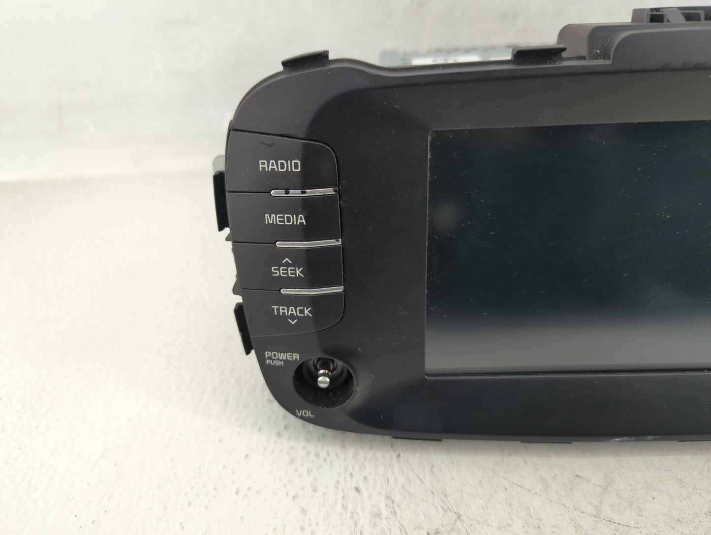 2017-2019 Kia Soul Radio AM FM Cd Player Receiver Replacement P/N:96160-B2310CA Fits Fits 2017 2018 2019 OEM Used Auto Parts