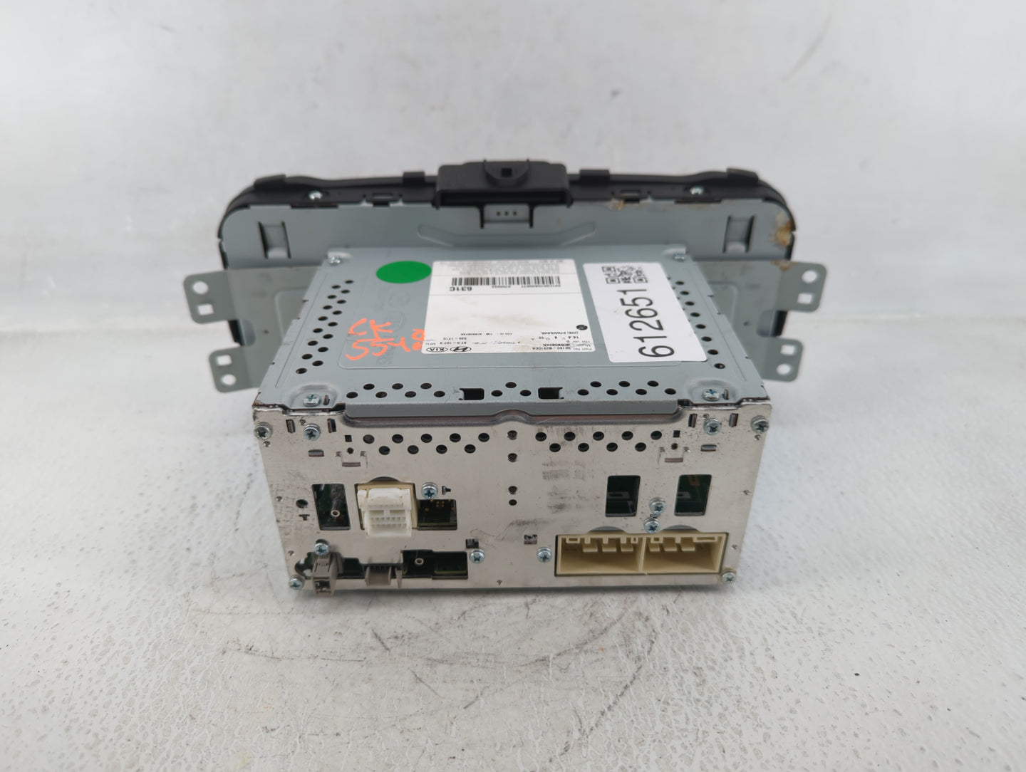 2017-2019 Kia Soul Radio AM FM Cd Player Receiver Replacement P/N:96160-B2310CA Fits Fits 2017 2018 2019 OEM Used Auto Parts