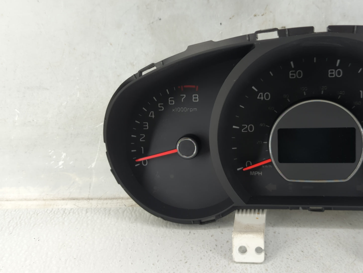 2017-2019 Kia Soul Instrument Cluster Speedometer Gauges P/N:94006-B2720 Fits Fits 2017 2018 2019 OEM Used Auto Parts - Oemu