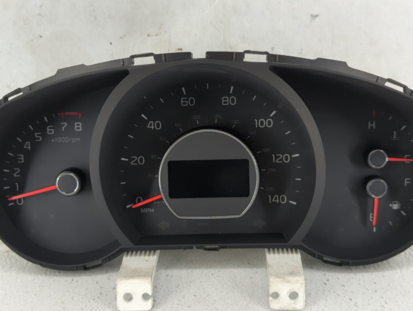 2017-2019 Kia Soul Instrument Cluster Speedometer Gauges P/N:94006-B2720 Fits Fits 2017 2018 2019 OEM Used Auto Parts - Oemu