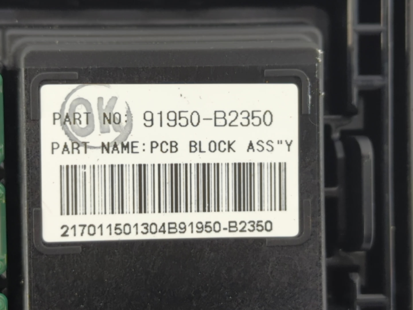 2017-2019 Kia Soul Fusebox Fuse Box Panel Relay Module P/N:91950-B2350 Fits Fits 2017 2018 2019 OEM Used Auto Parts - Oemuse