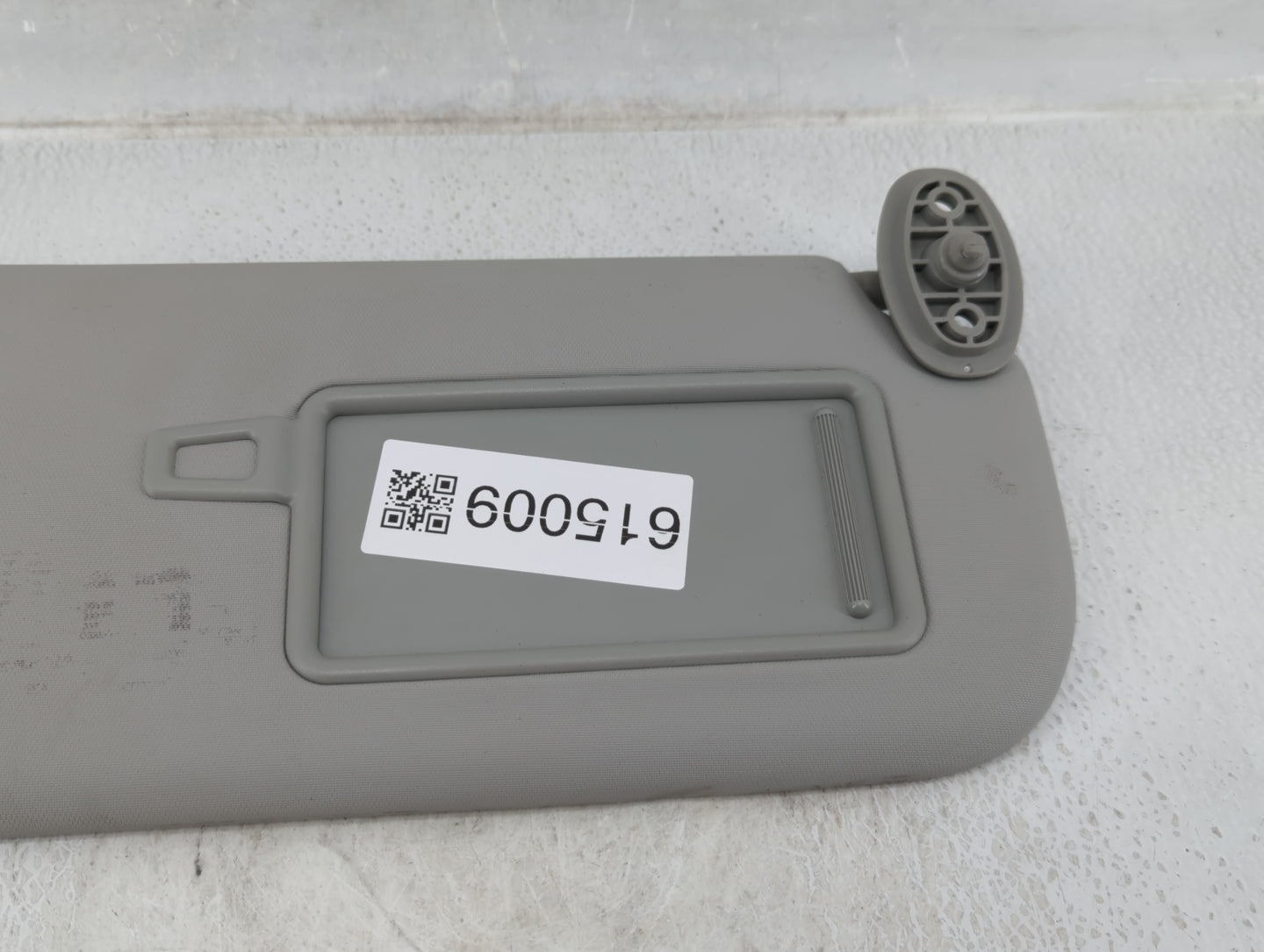 2014-2019 Kia Soul Sun Visor Shade Replacement Passenger Right Mirror Fits Fits 2014 2015 2016 2017 2018 2019 OEM Used Auto 