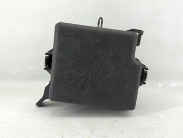 2017-2019 Kia Soul Fusebox Fuse Box Panel Relay Module P/N:91709B2070 Fits Fits 2017 2018 2019 OEM Used Auto Parts - Oemused