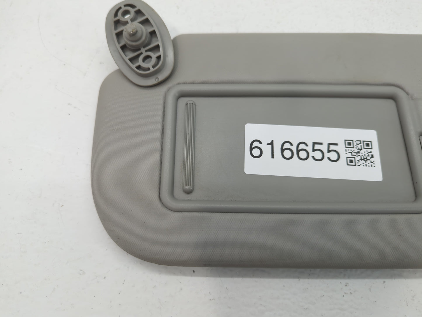 2014-2019 Kia Soul Sun Visor Shade Replacement Driver Left Mirror Fits Fits 2014 2015 2016 2017 2018 2019 OEM Used Auto Part