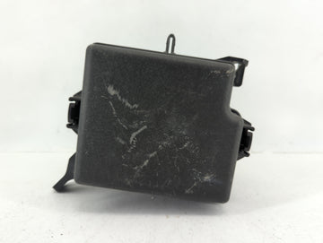 2017-2019 Kia Soul Fusebox Fuse Box Panel Relay Module P/N:91709B2070 Fits Fits 2017 2018 2019 OEM Used Auto Parts - Oemused