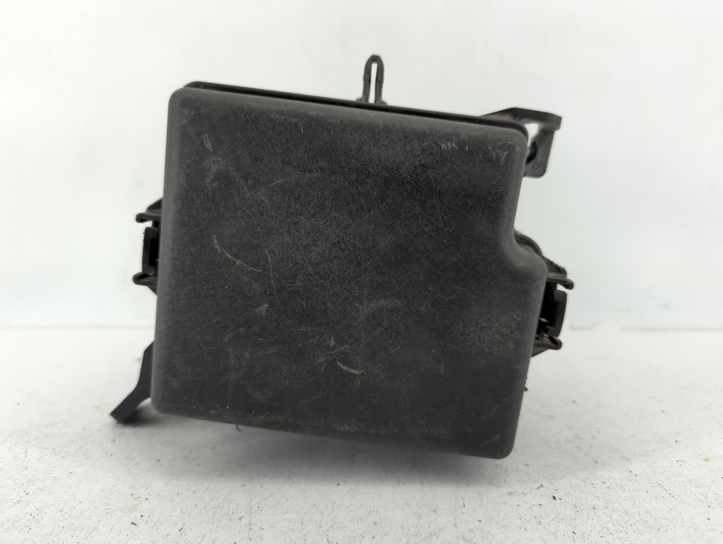 2017-2019 Kia Soul Fusebox Fuse Box Panel Relay Module P/N:91950-B2330 Fits Fits 2017 2018 2019 OEM Used Auto Parts - Oemuse