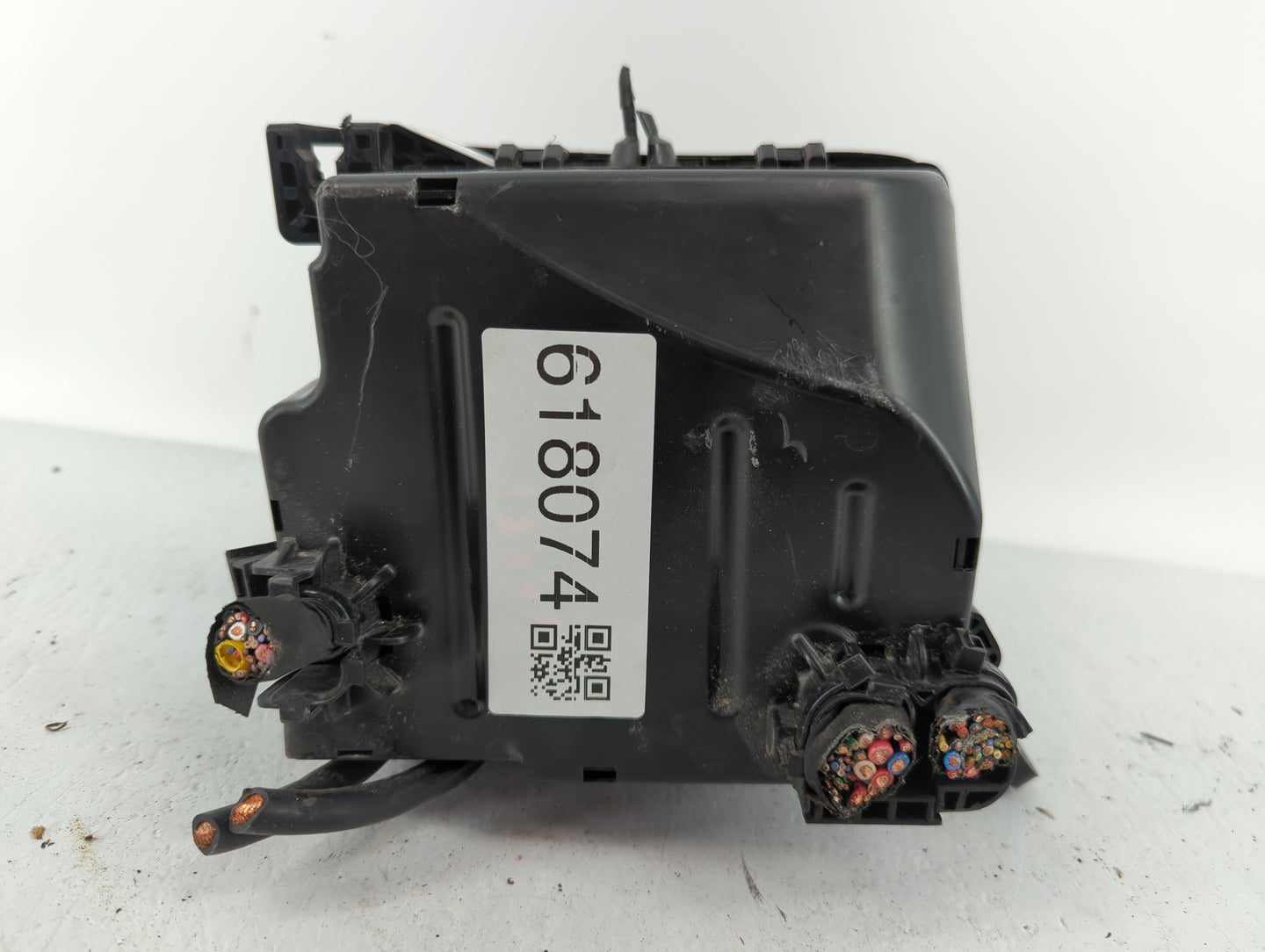 2017-2019 Kia Soul Fusebox Fuse Box Panel Relay Module P/N:91950-B2350 Fits Fits 2017 2018 2019 OEM Used Auto Parts - Oemuse