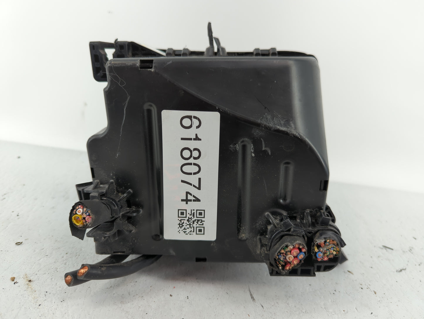 2017-2019 Kia Soul Fusebox Fuse Box Panel Relay Module P/N:91950-B2350 Fits Fits 2017 2018 2019 OEM Used Auto Parts - Oemuse